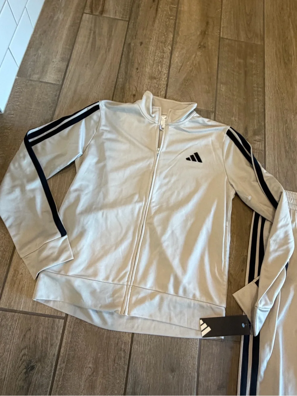 Adidas Kids Track Jacket & Pants Set with Black Stripe size 14/16 Large